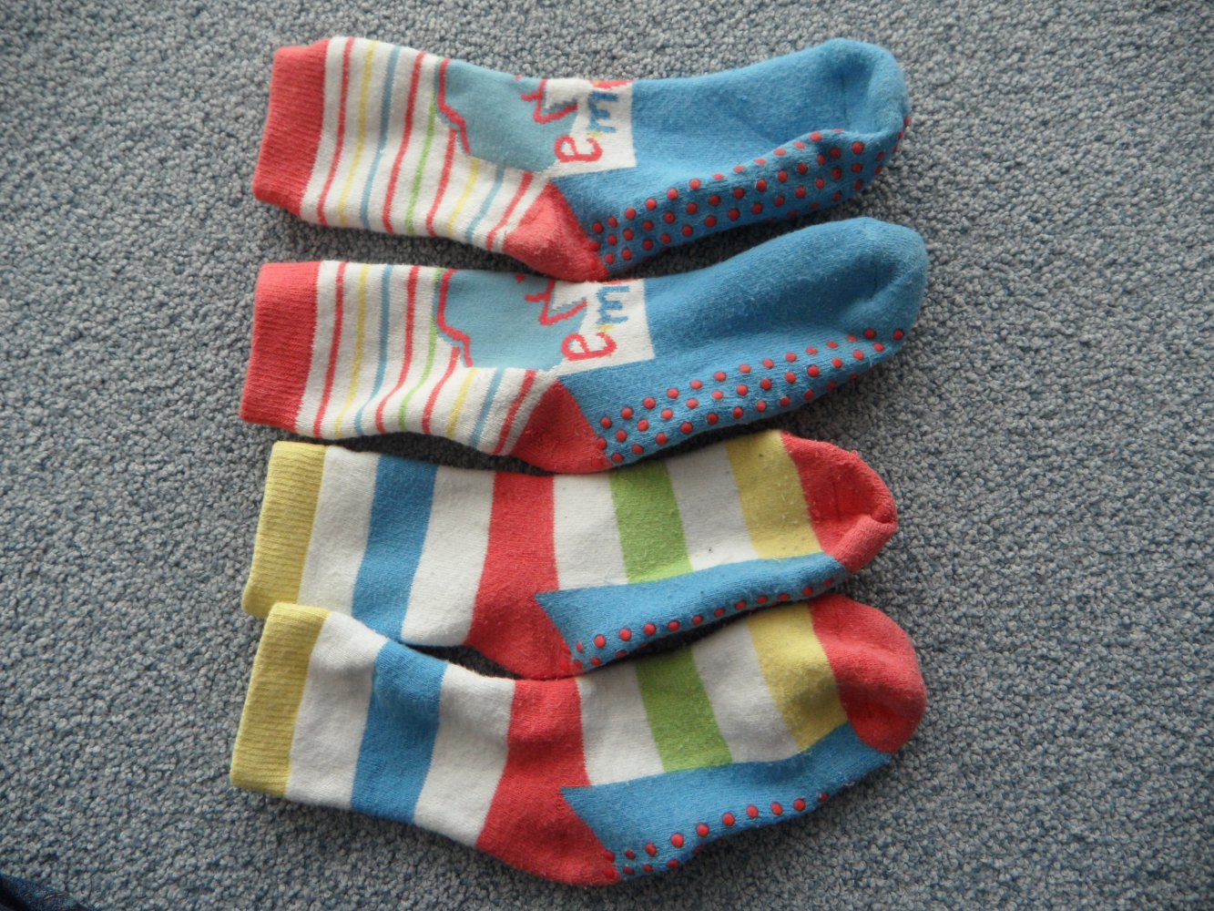 TCM 2 Paar Stoppersocken Noppensocken 24-26