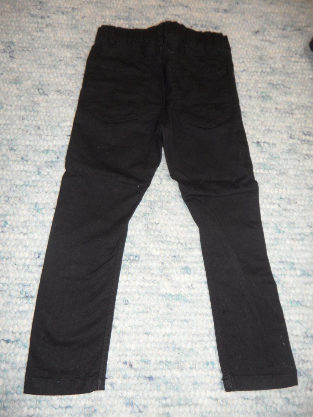 H&M schwarze Chino slim leg 104