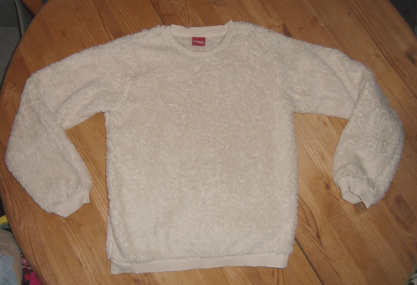 Manguun Teens- schöner Wuschelpulli Gr.158/164