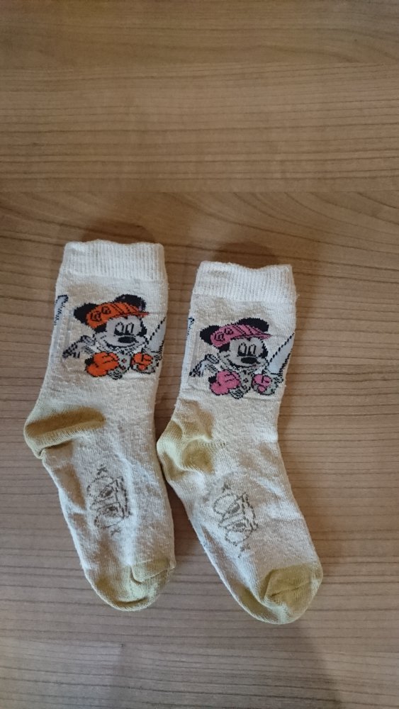 schöne Socken mit Mickey Mouse von Disney, Sohlenlänge ca. 12cm