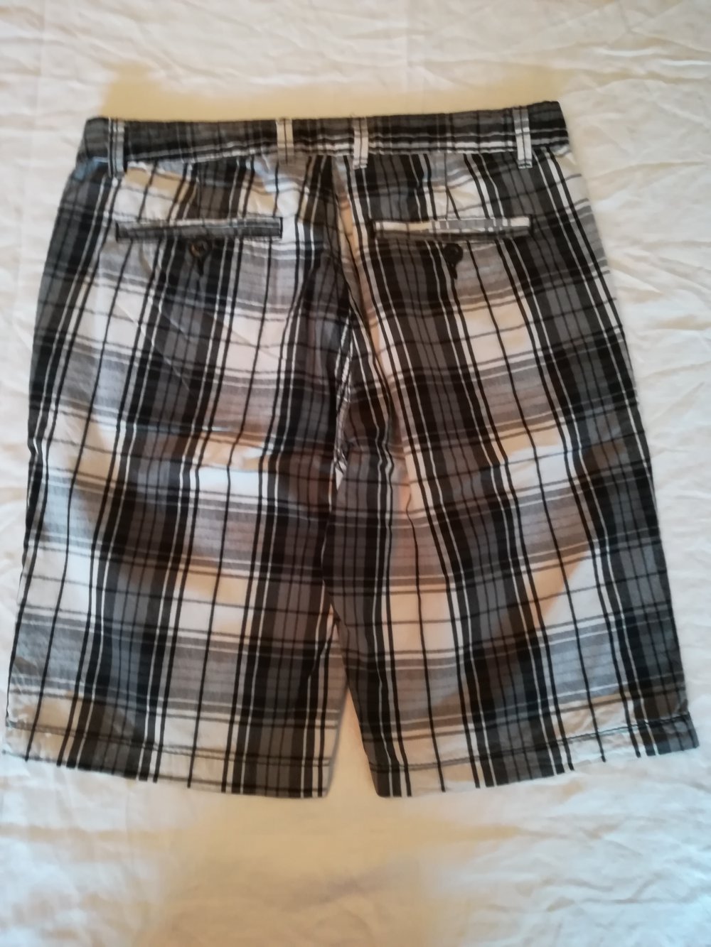 Schöne Karoshorts von FSBN Gr. 146 /152 