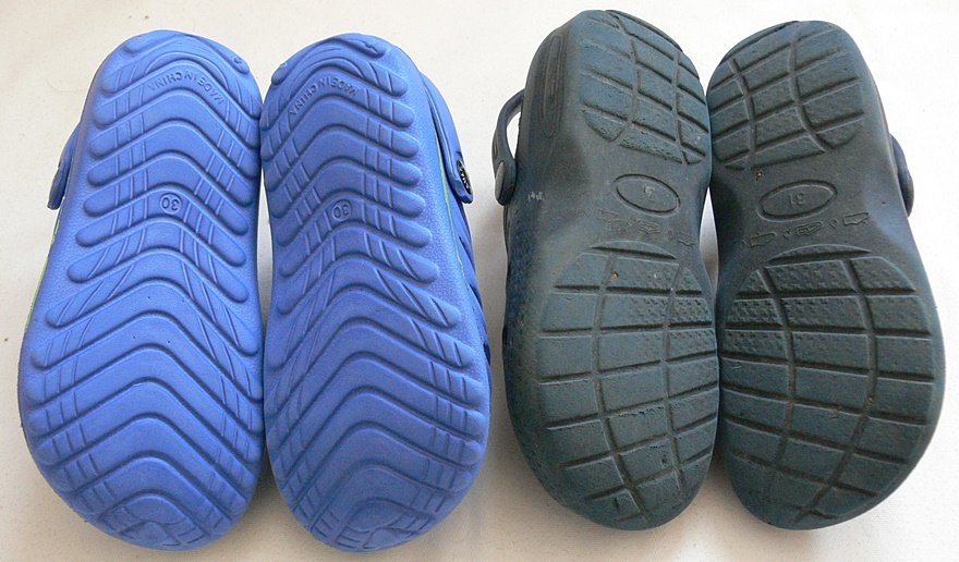 4 Paar Gartenschuhe / Gummischuhe / Hausschuhe - 30-34