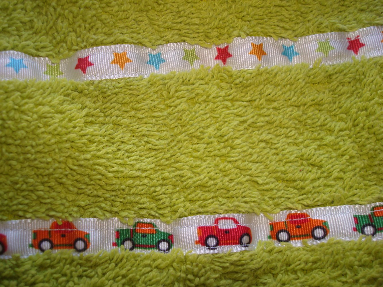 Lätzchen mit Klettverschluss handmade