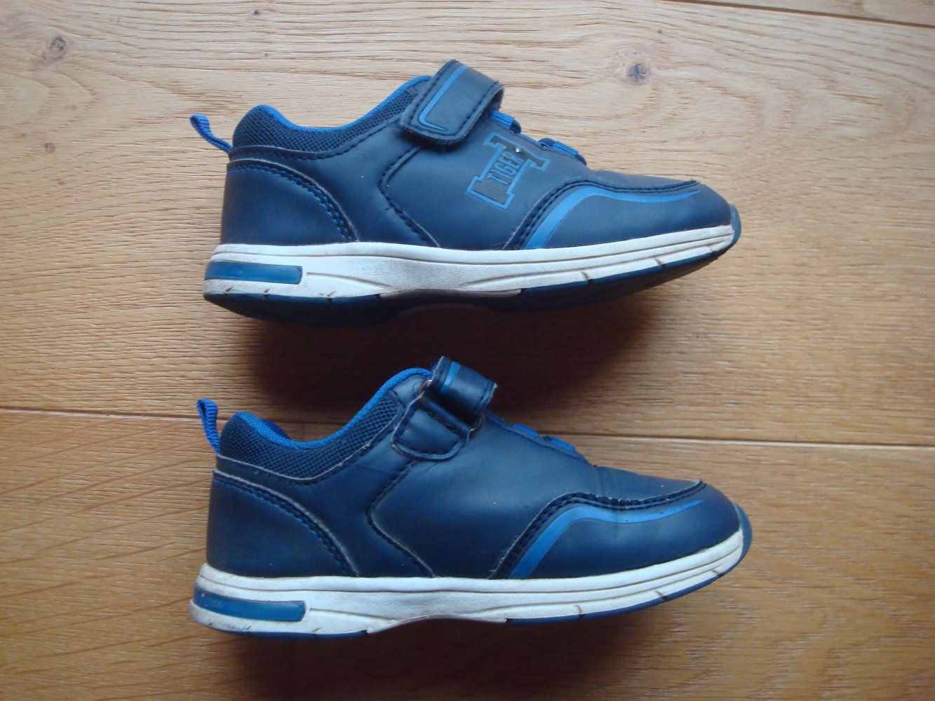 Schuhe, Halbschuhe, Blinkeschuhe in Blau