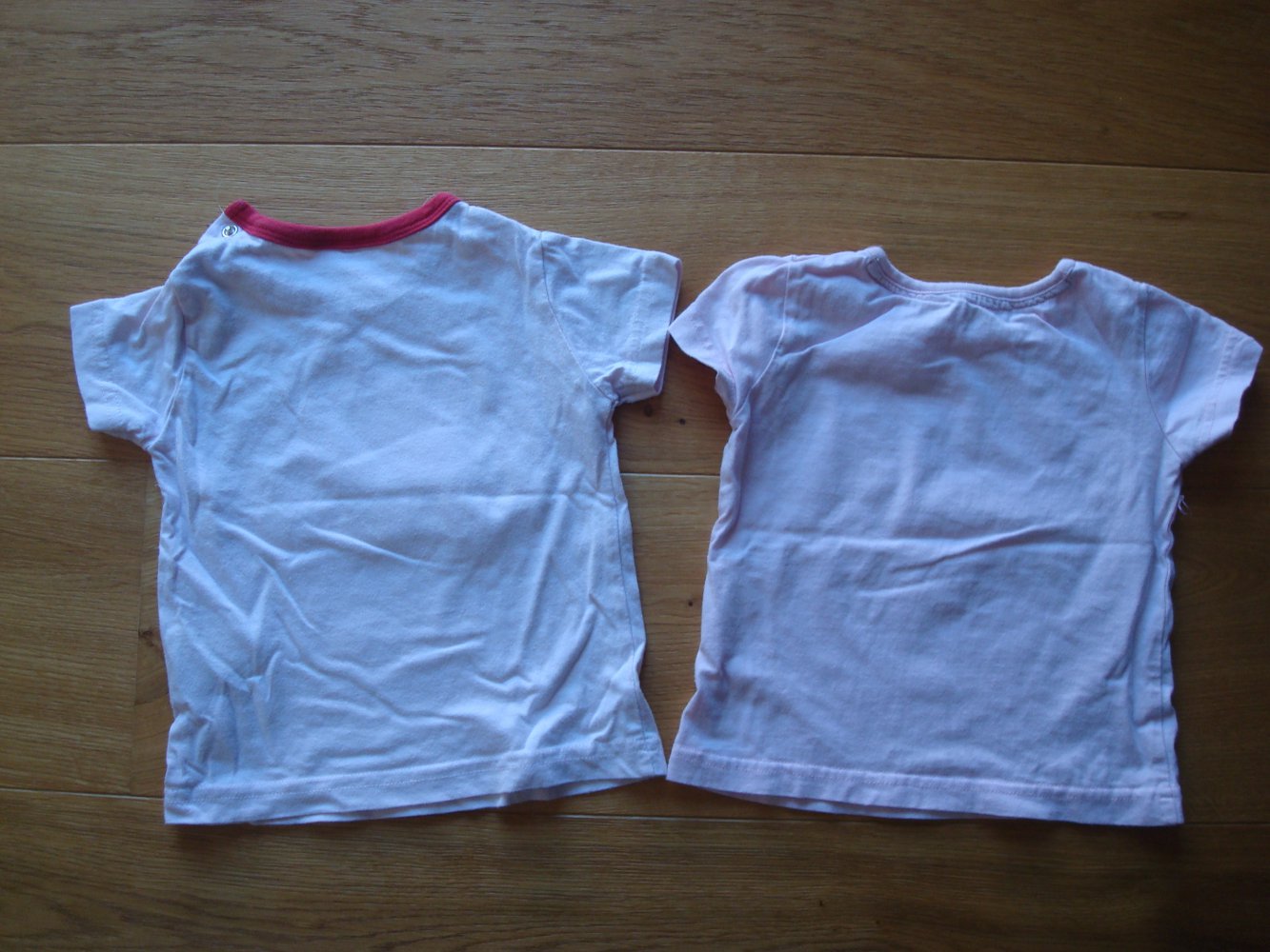 2 Shirts, T-Shirts von Disney Minnie Mouse Gr. 74/80