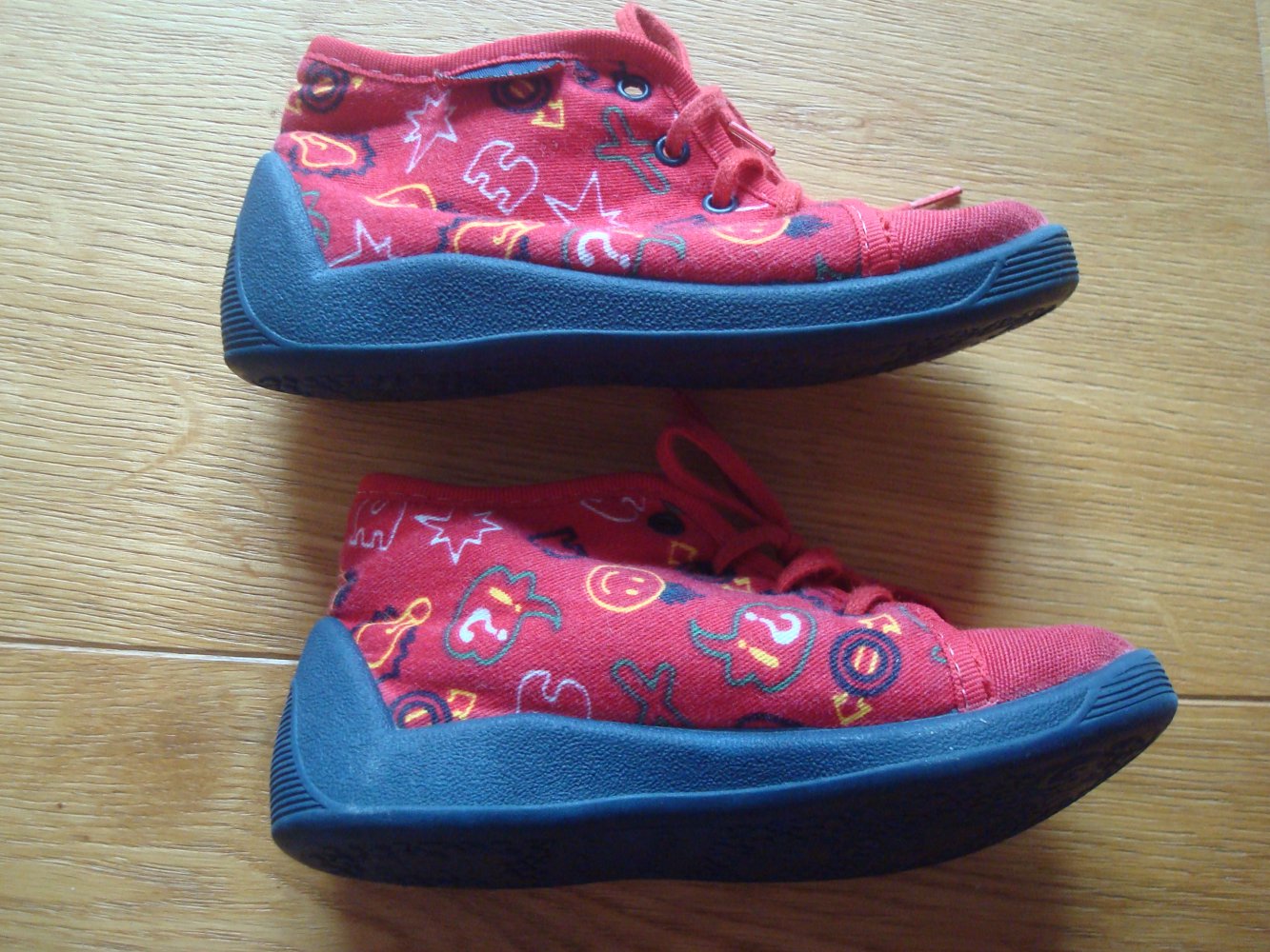 schöne Hausschuhe, Pantoffel von Elefanten