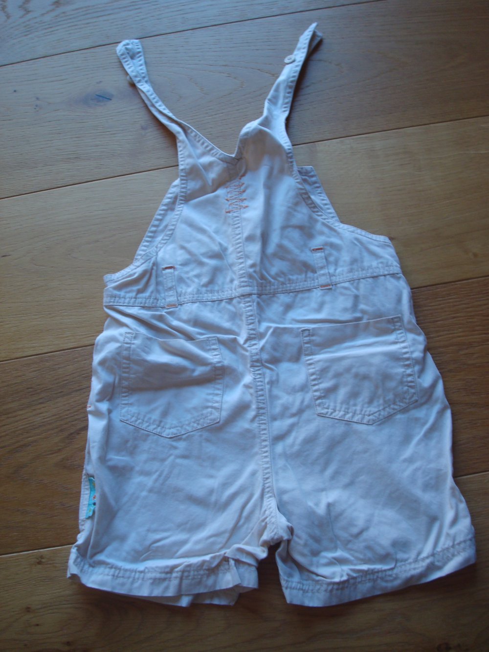 süße kurze Hose, Latzhose unisex