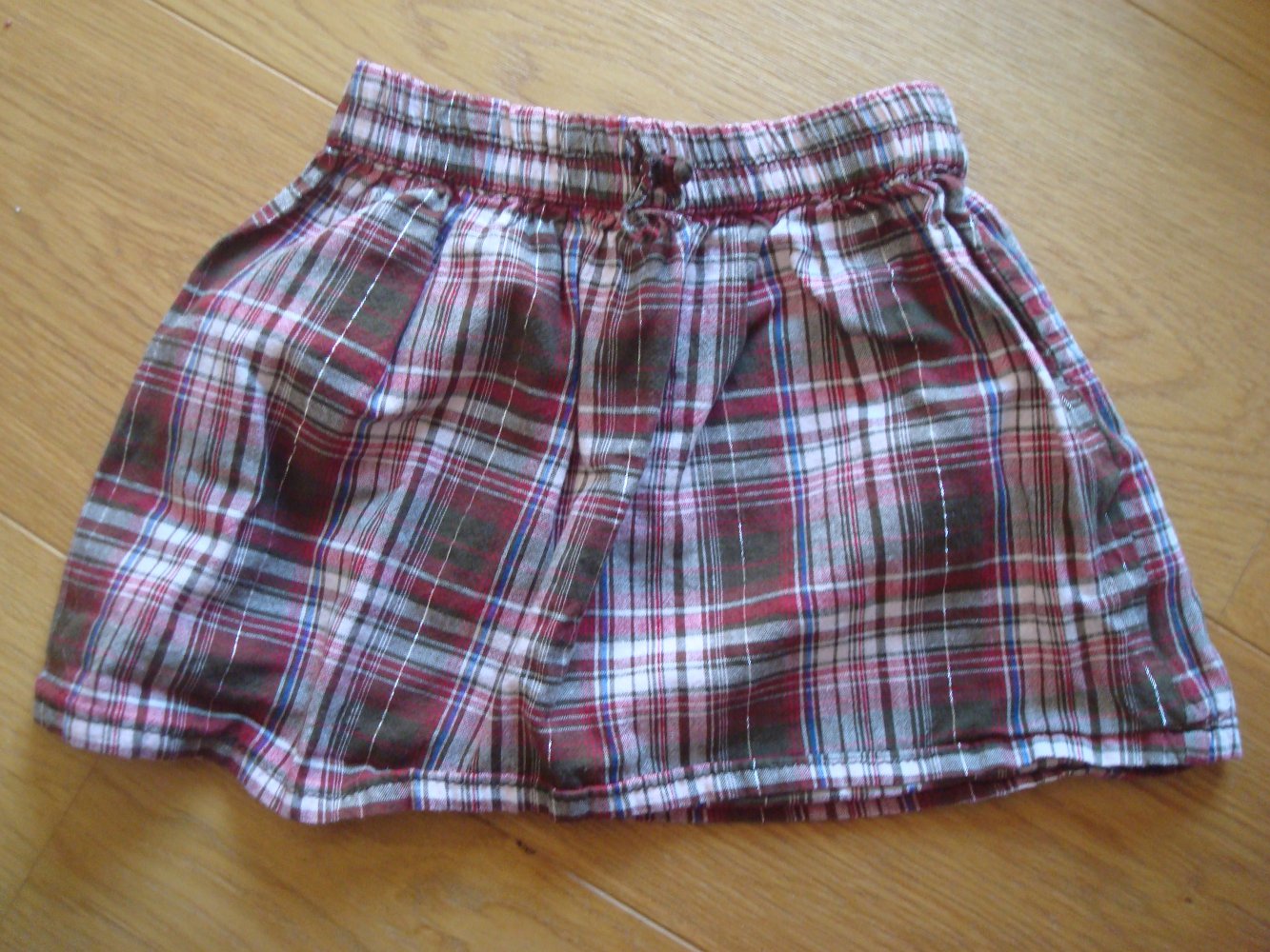 kurzer Rock für kleine Mädchen