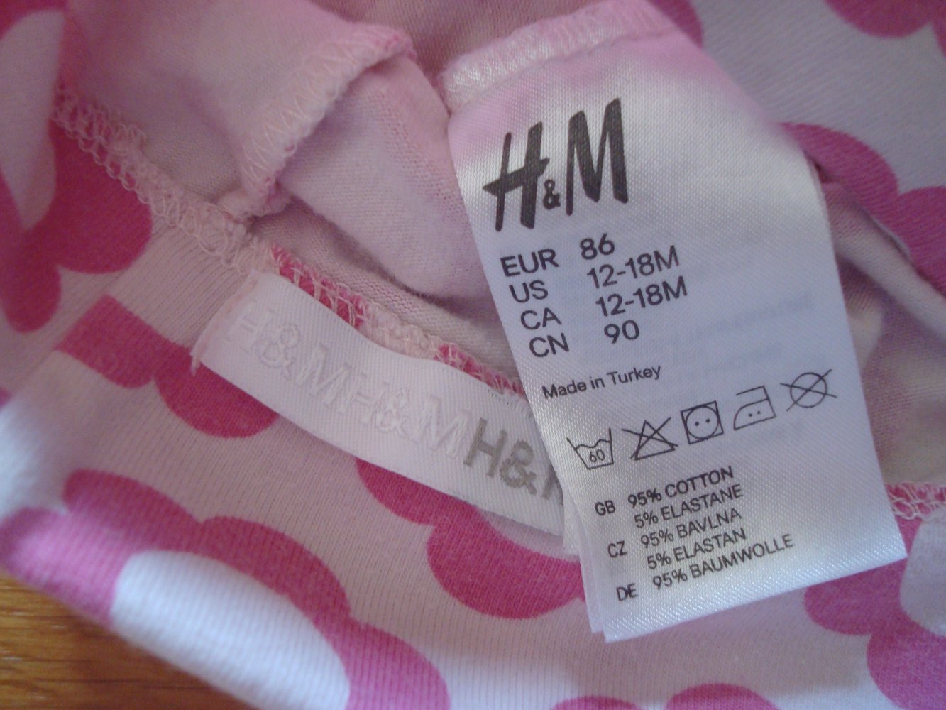 Mütze mit Blumendruck, Beanie