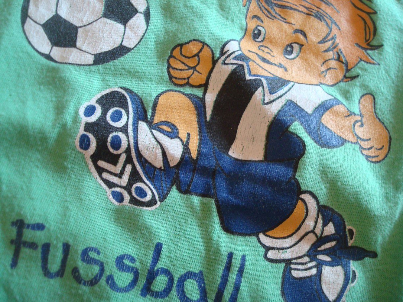 Shirt, T-Shirt mit Fussball-Aufdruck