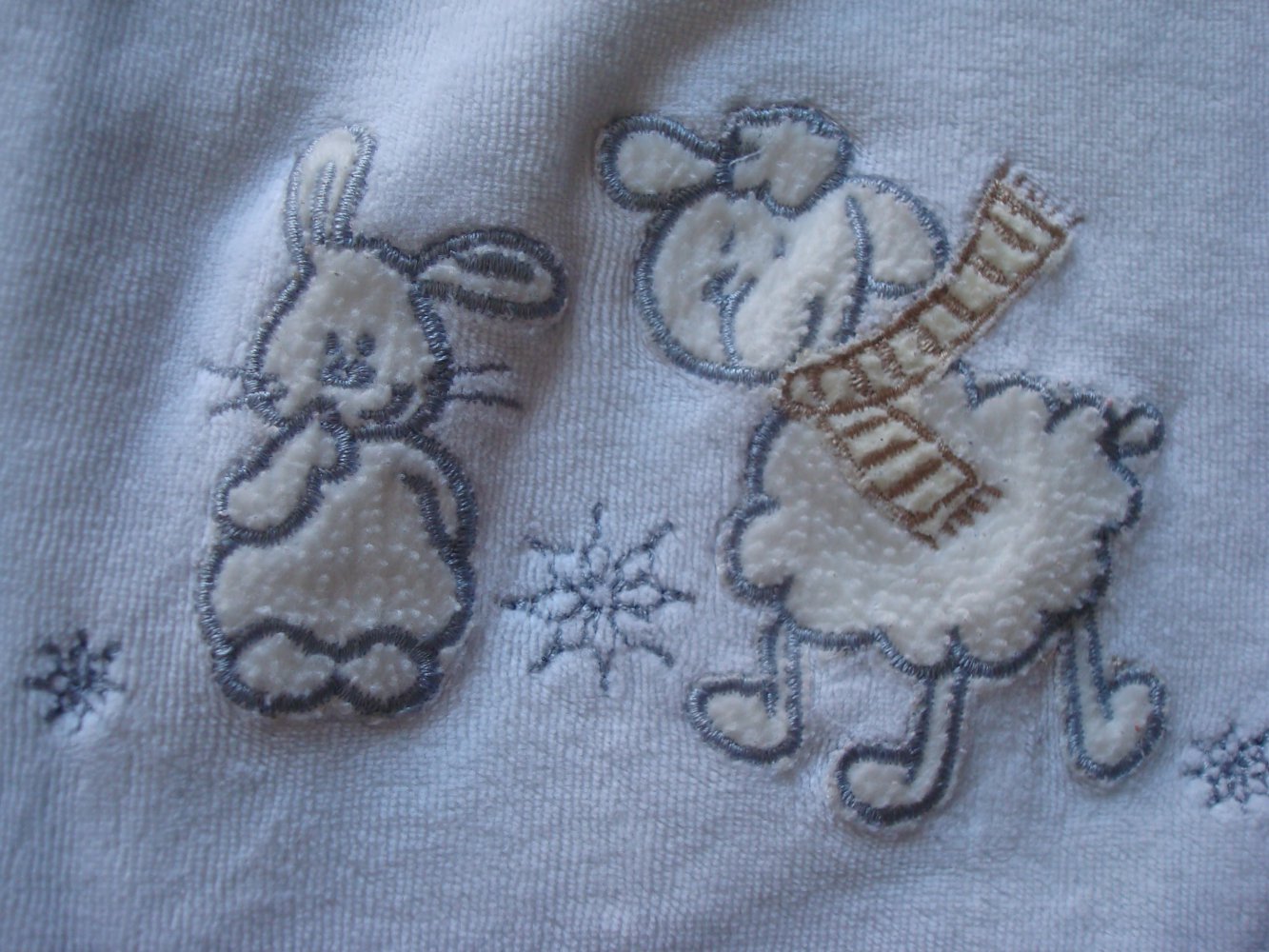 kuscheliger Schlafanzugeinteiler