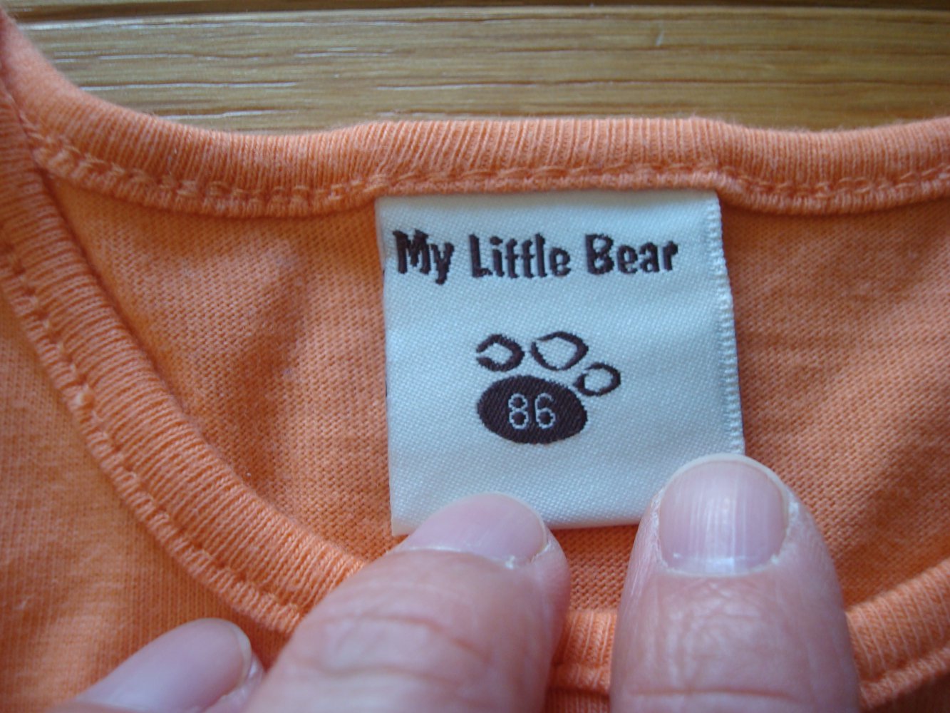 süßes Set Shirt, T-Shirt und Hose mit Kirschen