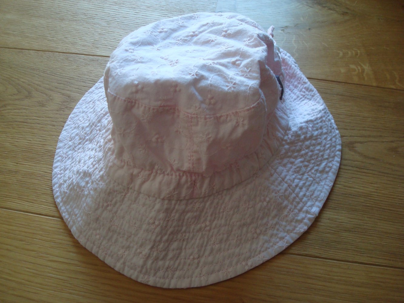 Hut, Sommerhut von Jan&Jul