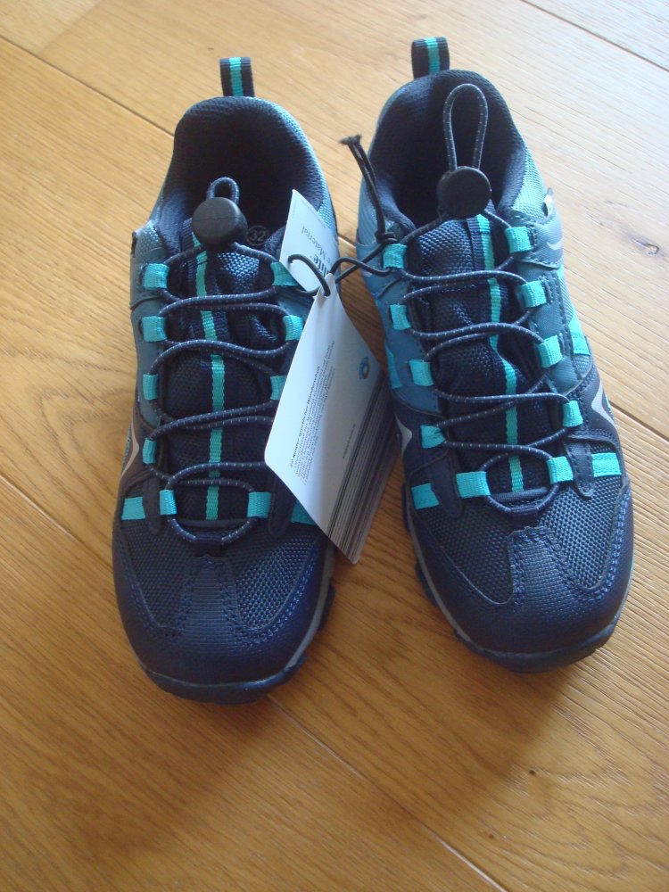 Schuhe, Wanderschuhe, Trekkingschuhe Gr. 32 Neu