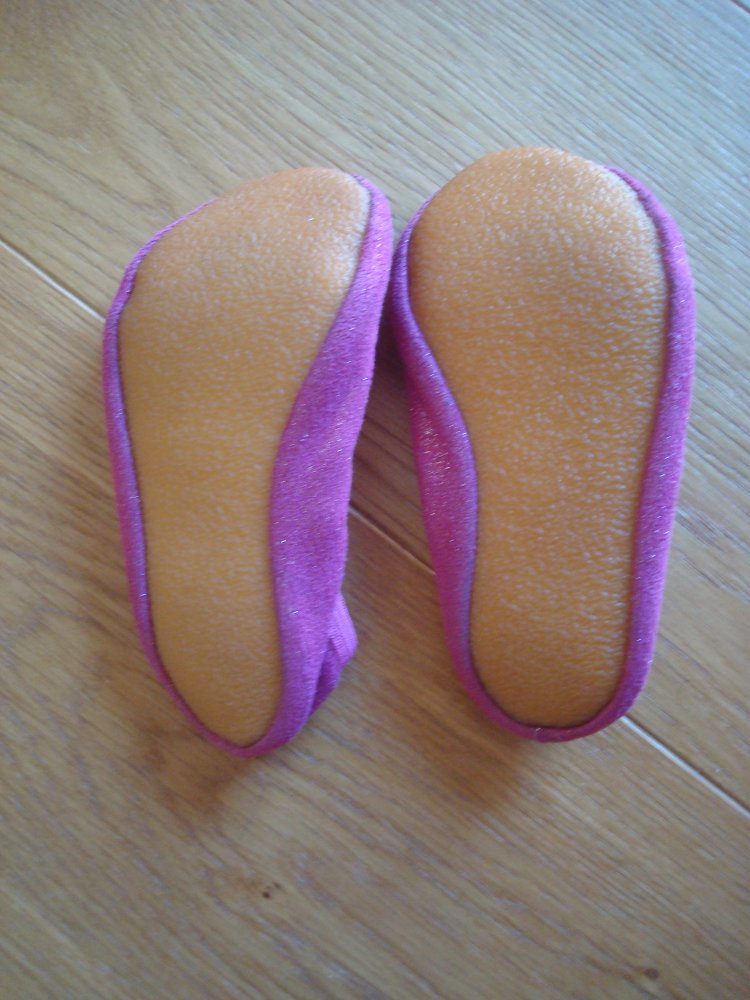 Ballettschuhe, Gymnastikschuhe, Gymnasitkschlappen