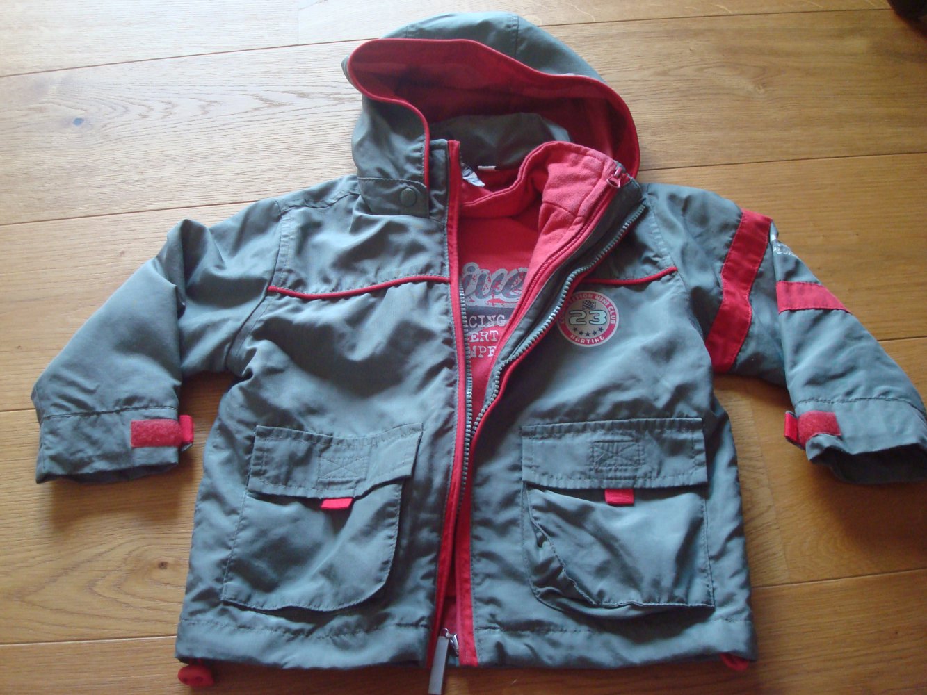 tolle Jacke, Übergangsjacke mit Kaputze 