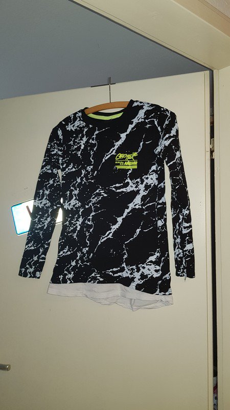 Langarmshirt Gr 146/152