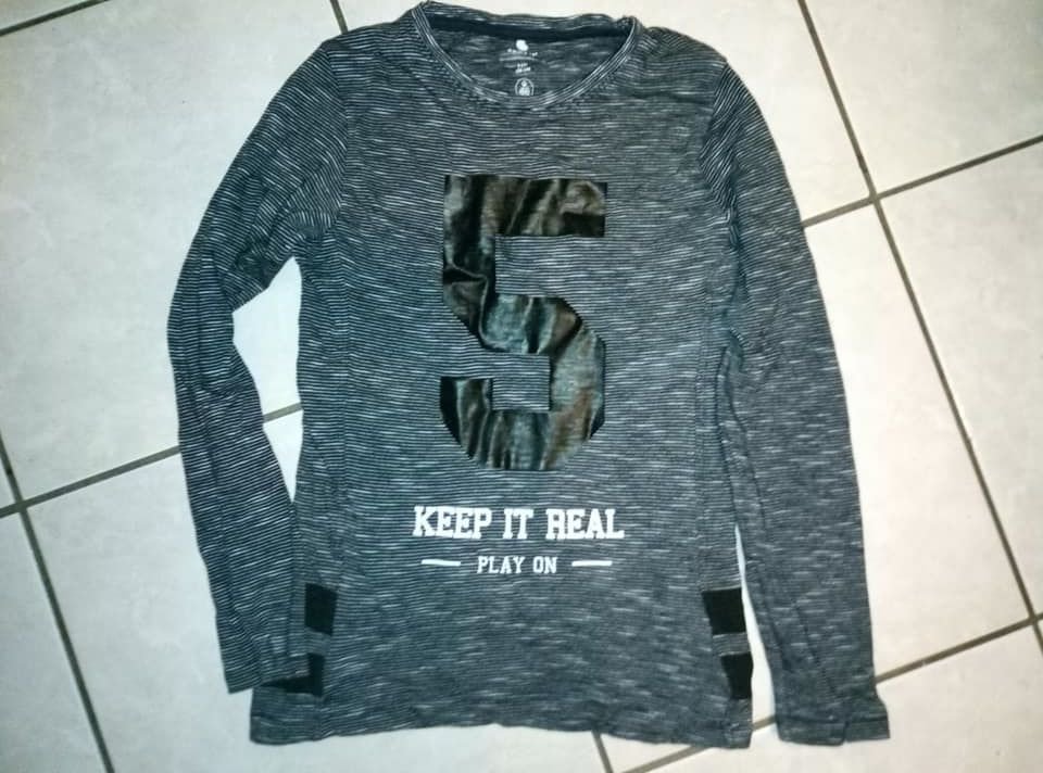 Langarmshirt Gr 134/140