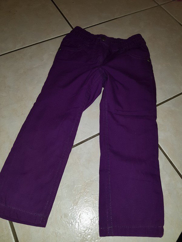 Etwas dickere Schlupfhose Gr 92