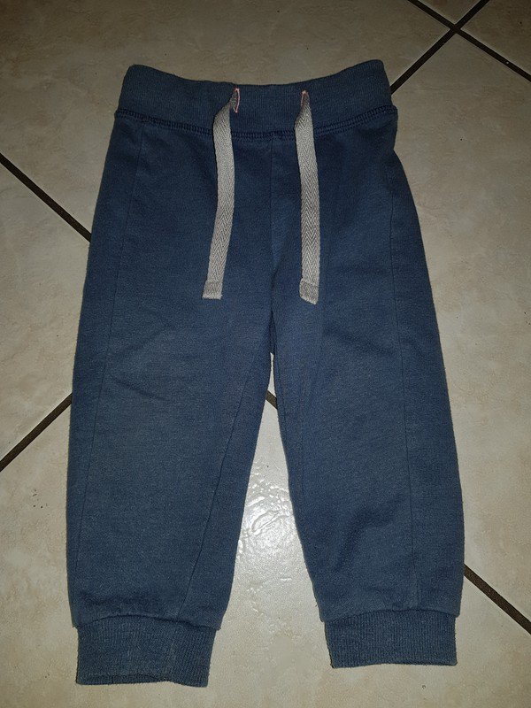 Jogginghose Gr 74/80