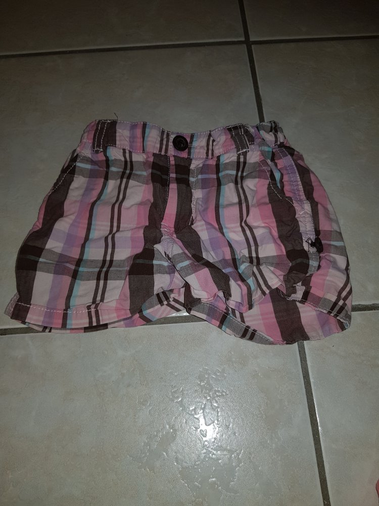 Kurze Hose Gr 98
