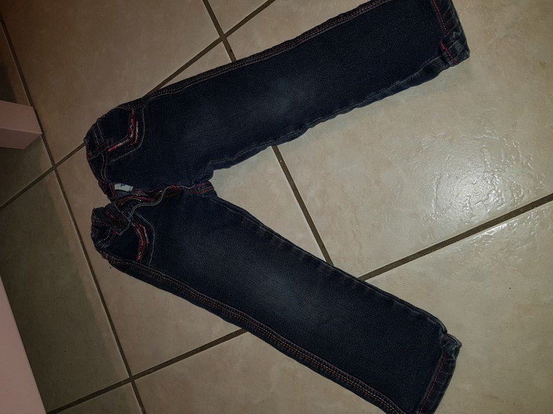 Jeans Gr 98