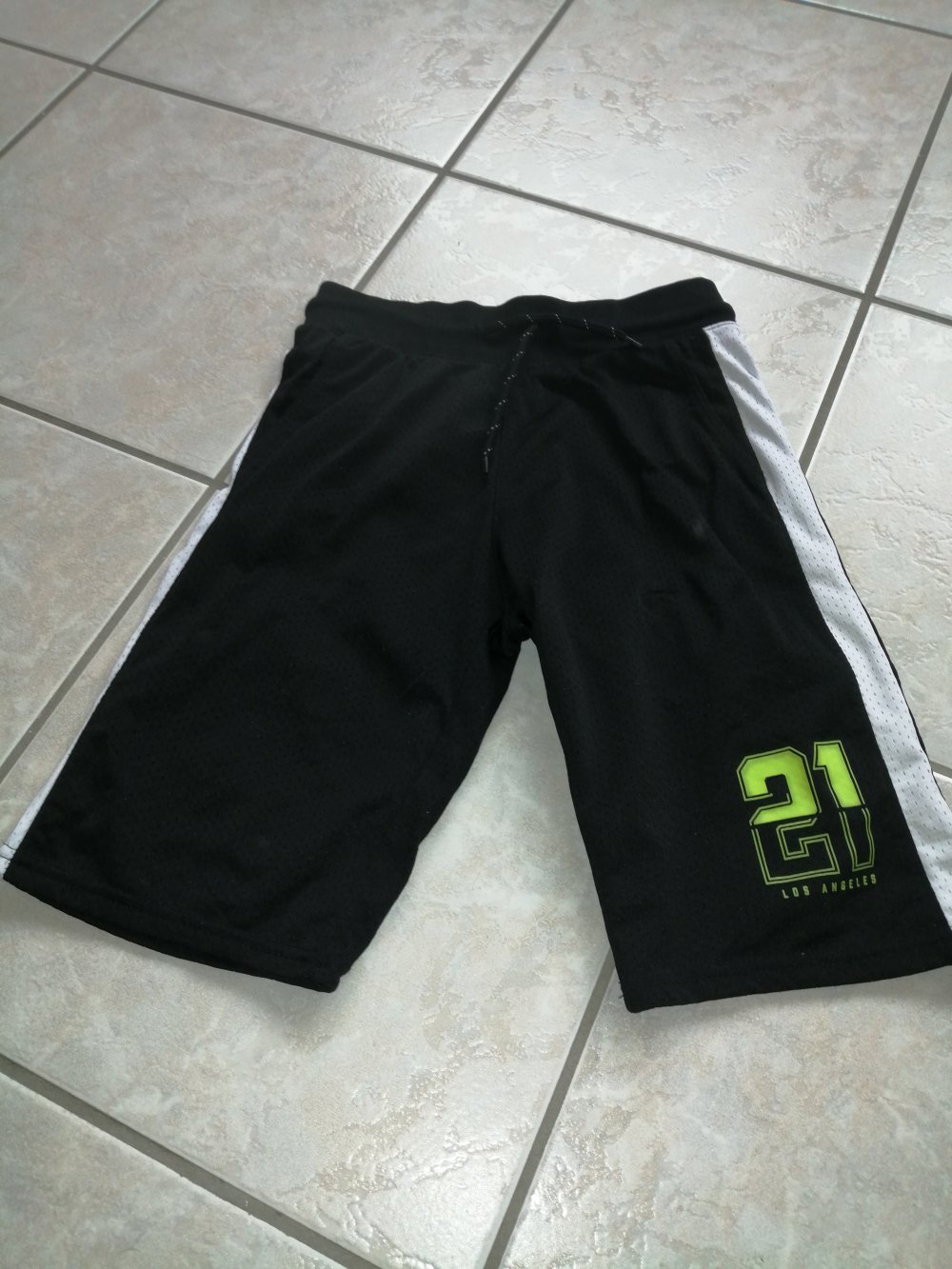 kurze Hose Gr 134/140