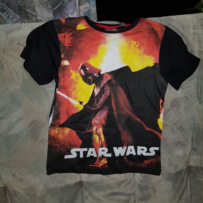 T-shirt Gr 4 A getragen bei 104