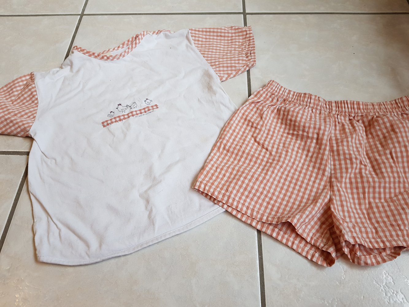 2 teiliger Kurzer Schlafanzug Gr 98