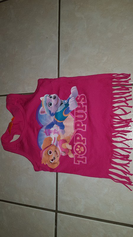 Tanktop Gr 4 A getragen bei 98/104