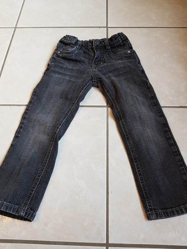 Jeans Gr 98