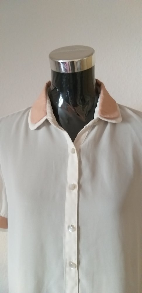 Primark Bluse mit Bübchenkragen Gr. M 40