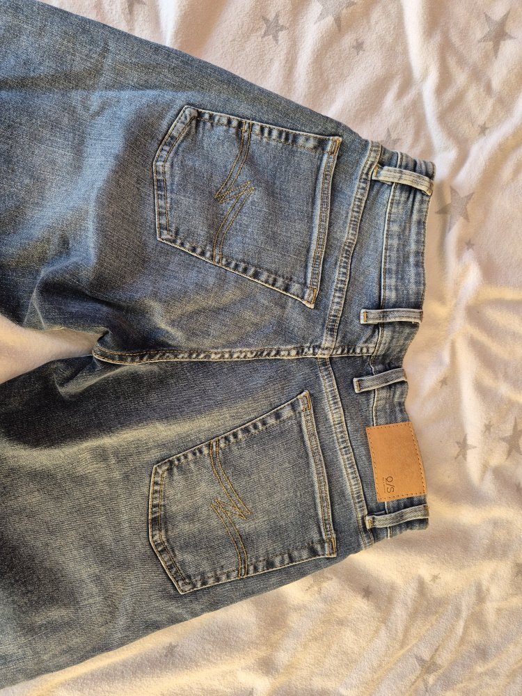 s.Oliver: blaue Jeans 