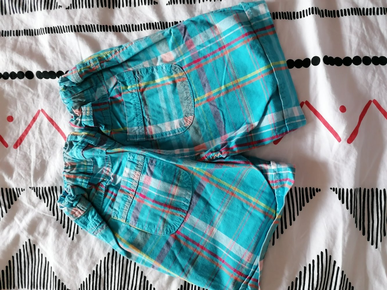 bunt karierte Short Gr. 140