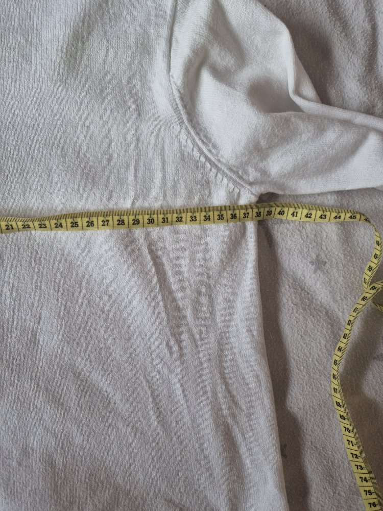 Okaidi: weißes Strickjäckchen Gr. 140