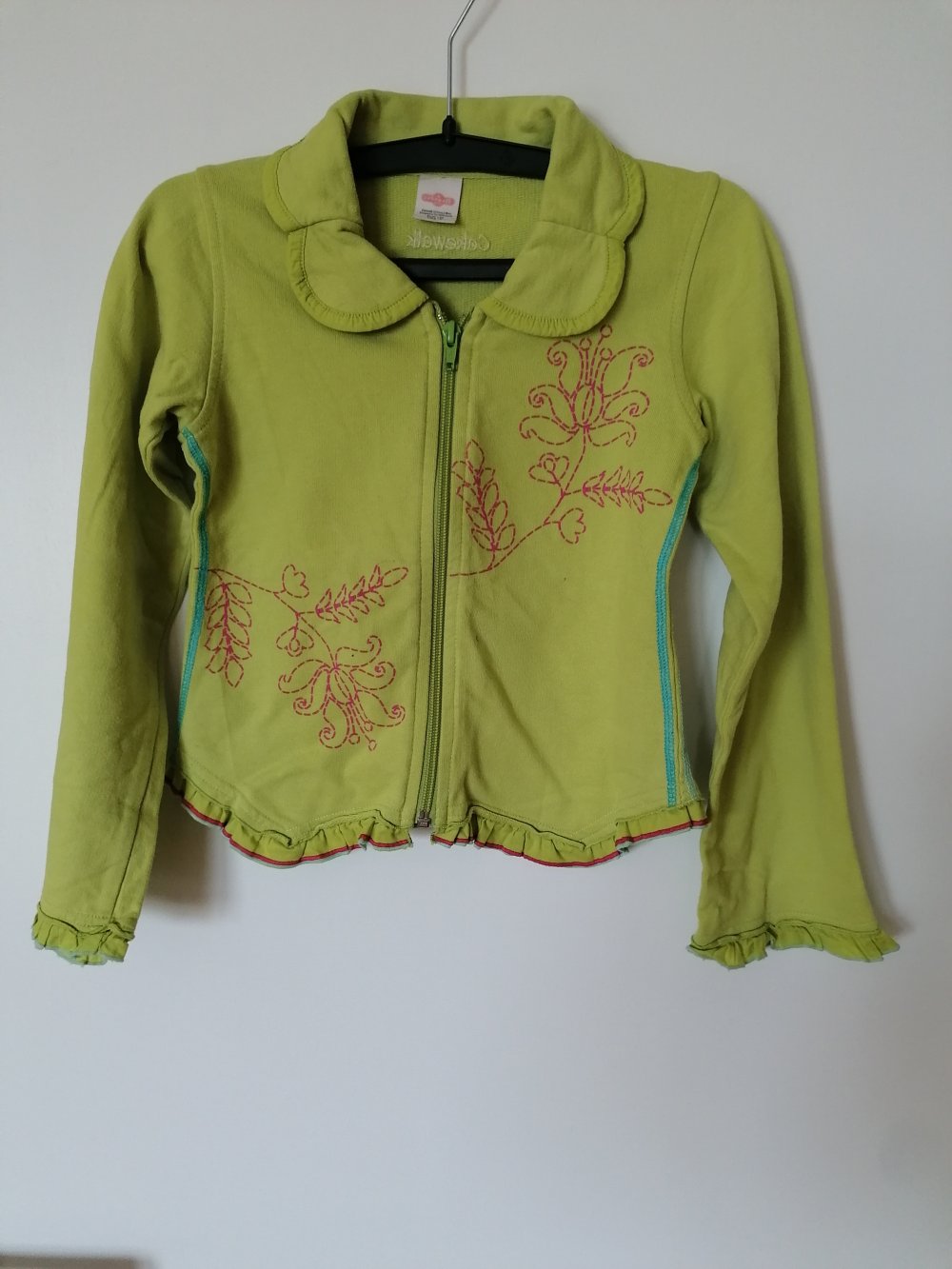 Cakewalk: hellgrüne Sweatjacke mit tollen Details Gr. 140