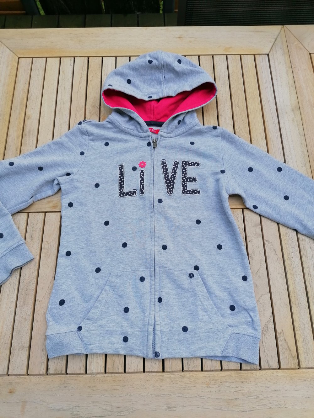 Okaidi: graue Sweatjacke mit Punkten Gr. 140