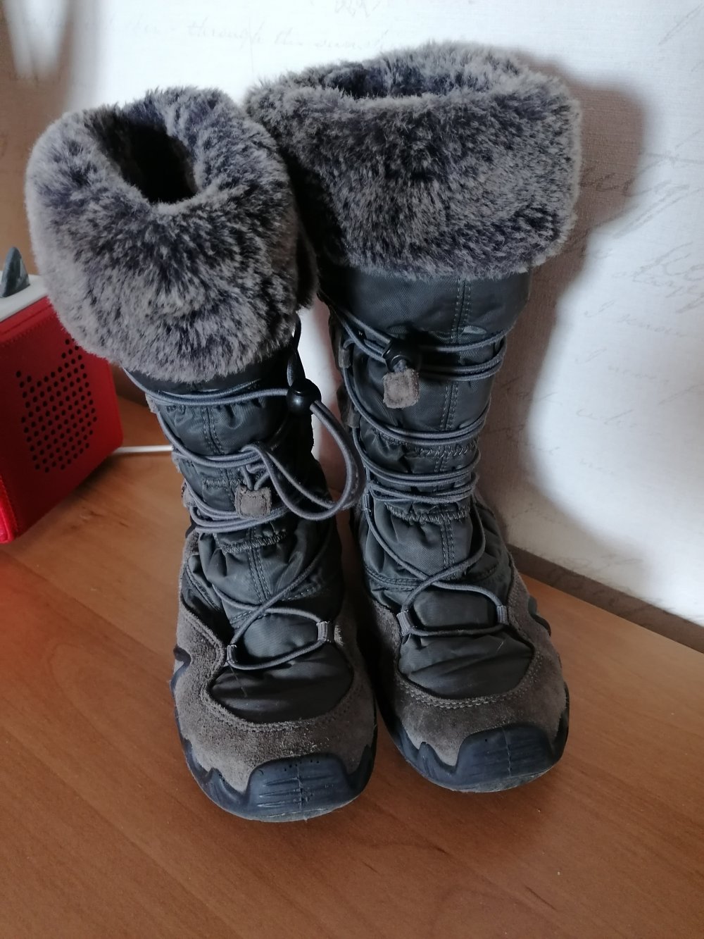 Primigi: sehr warme und wasserdichte Stiefel Gr. 32