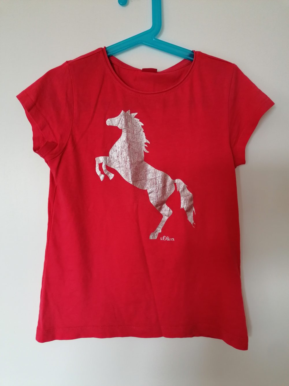 S. Oliver: rotes Shirt mit Pferd Gr. 128 /134