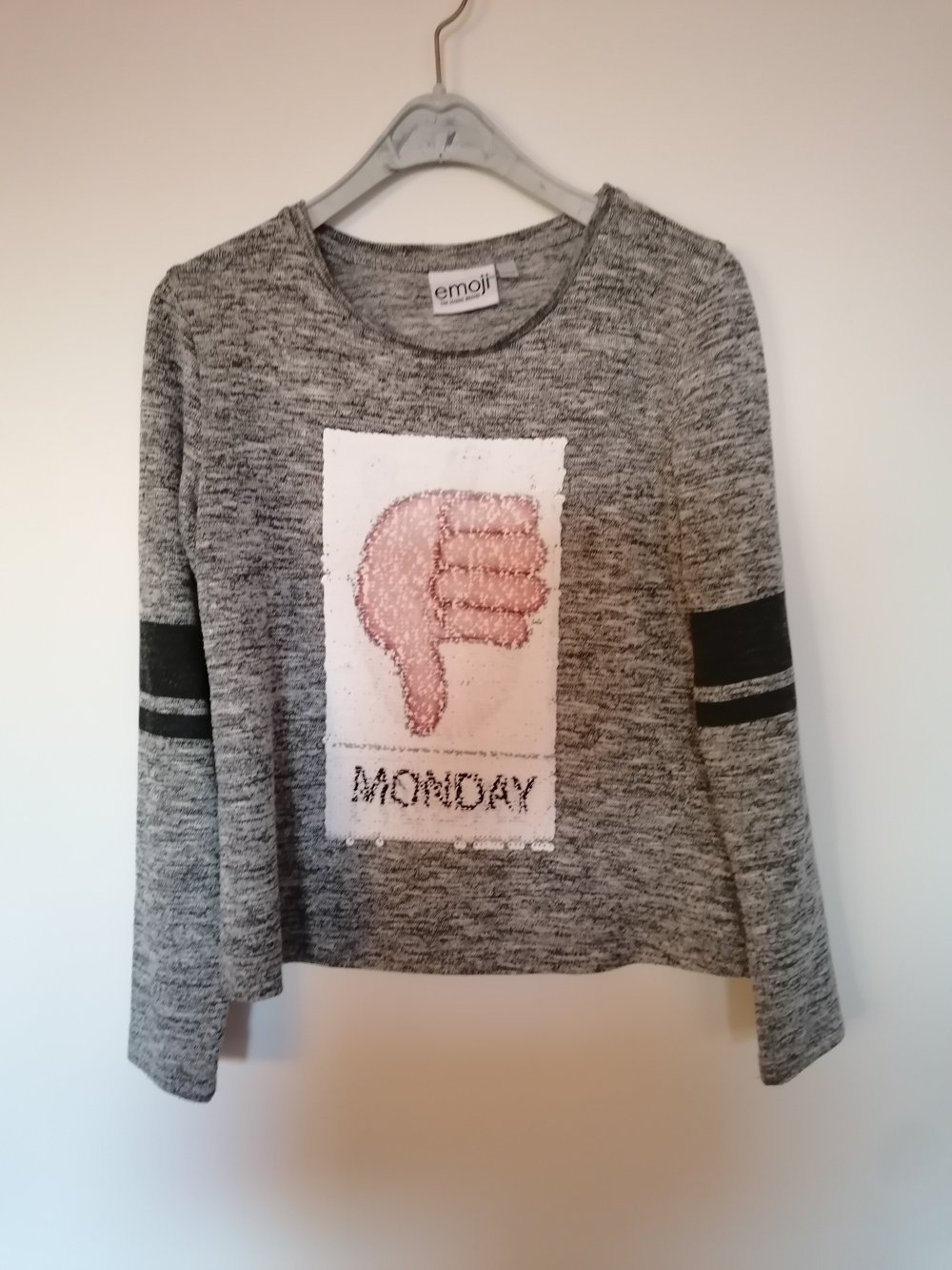 emoji: hellgrauer Pullover mit Wechselbild Gr. 134