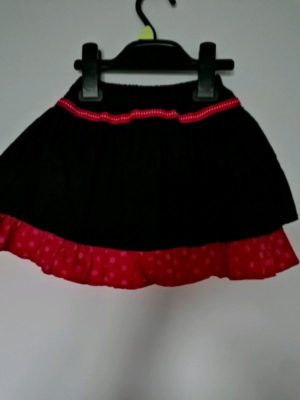 Dunnes: Rock mit Blumen Gr. 98 (-110)