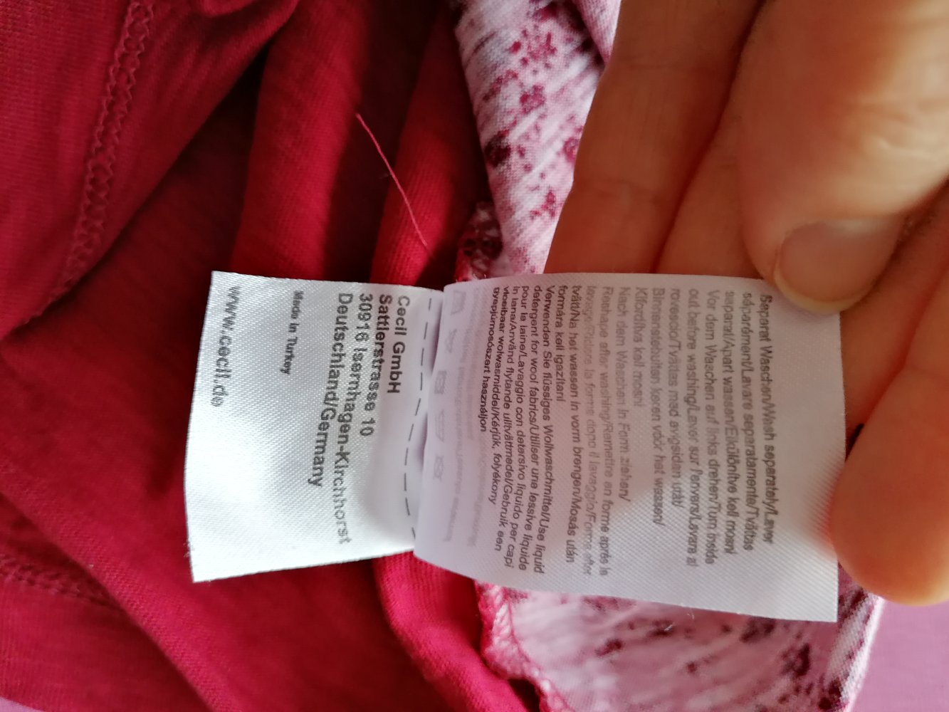 Cecil: dunkelrotes Sommertop mit Muster Gr. L