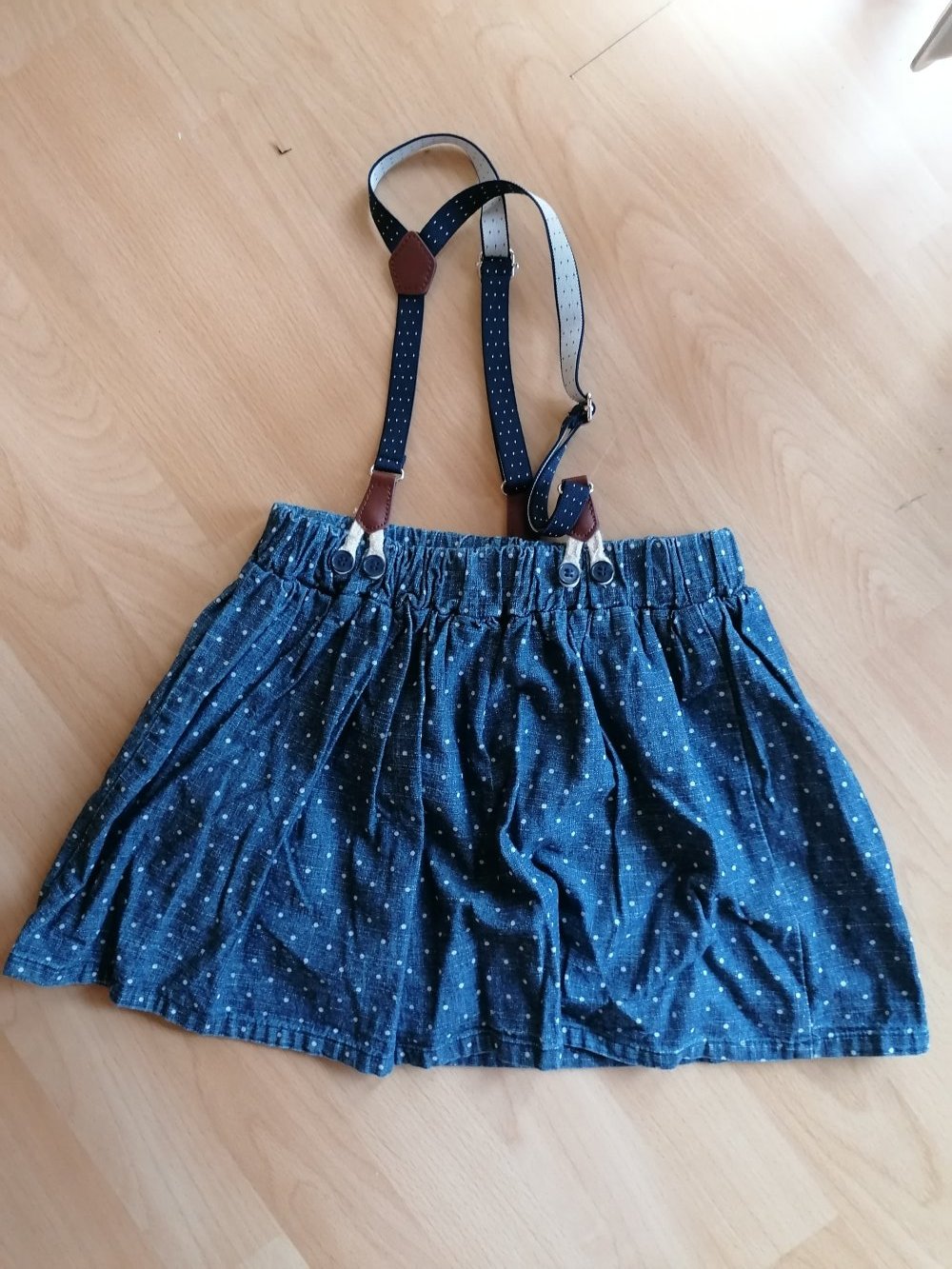 Young Dimension: Rock mit abnehmbaren Hosenträgern Gr. 122