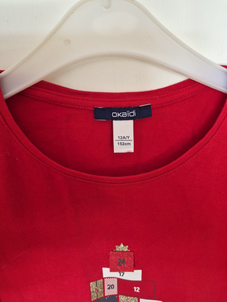 Okaidi: rotes Adventskalendershirt Gr. 152, top Zustand!