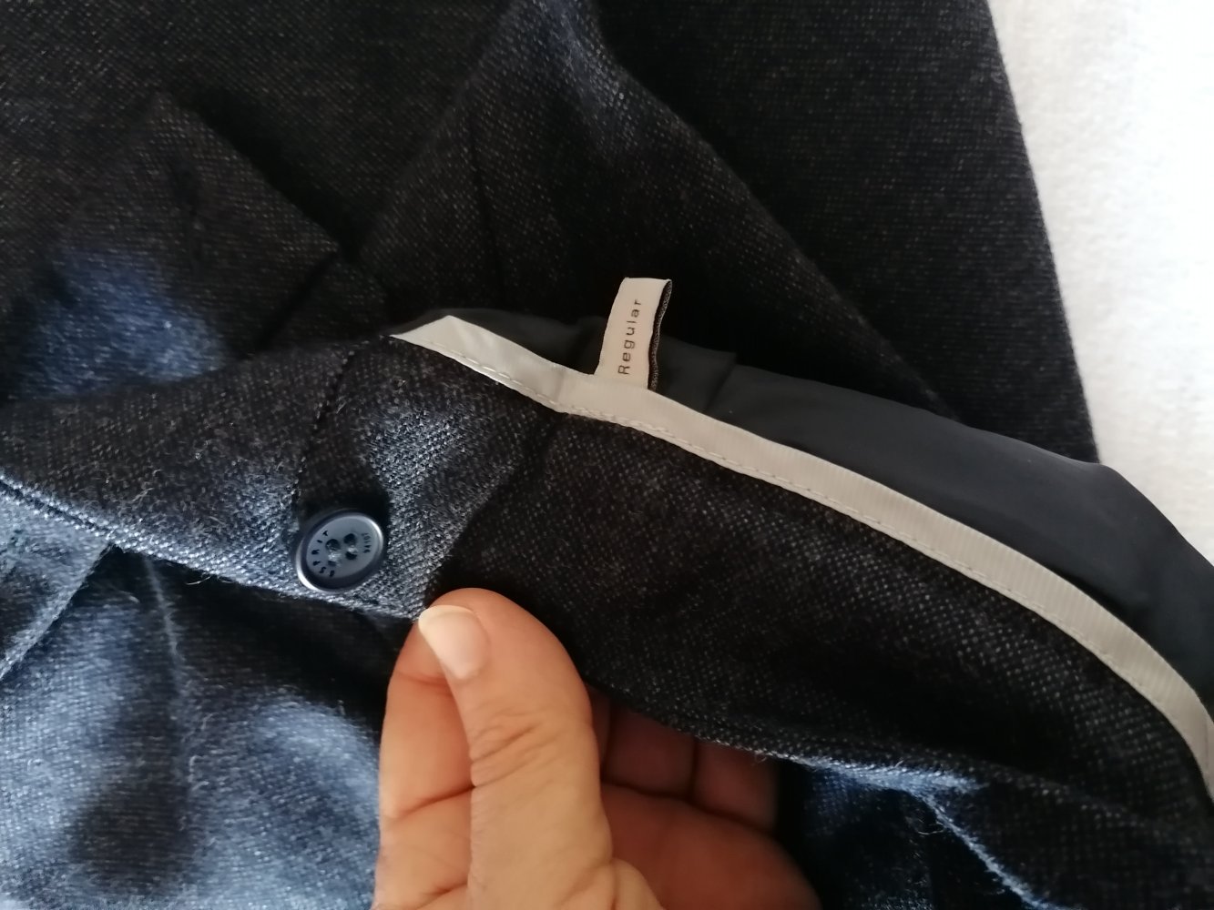 Esprit: dunkelblauer Anzug aus Wollemix Gr. 40