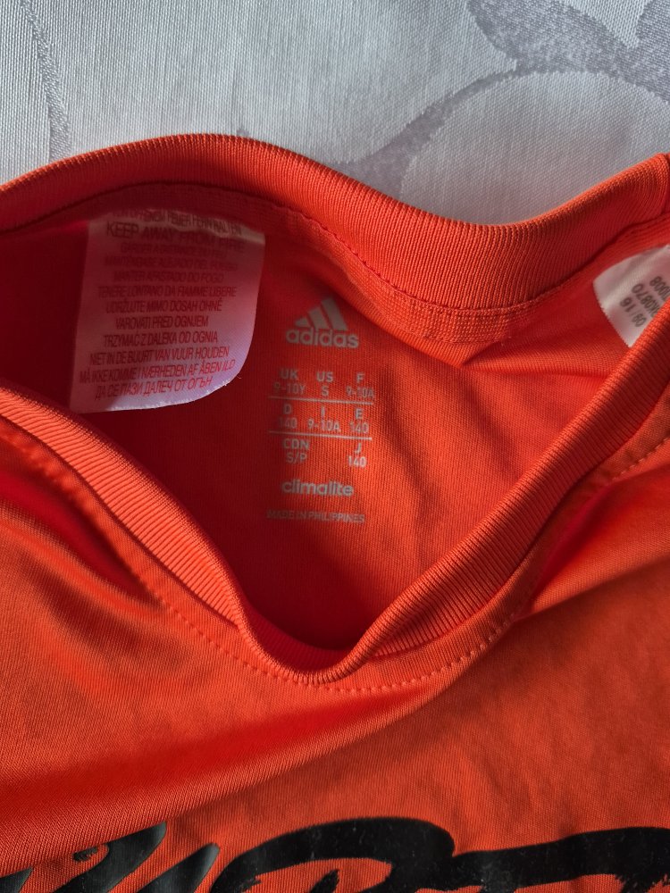 Adidas: Funktionsshirt Gr. 140