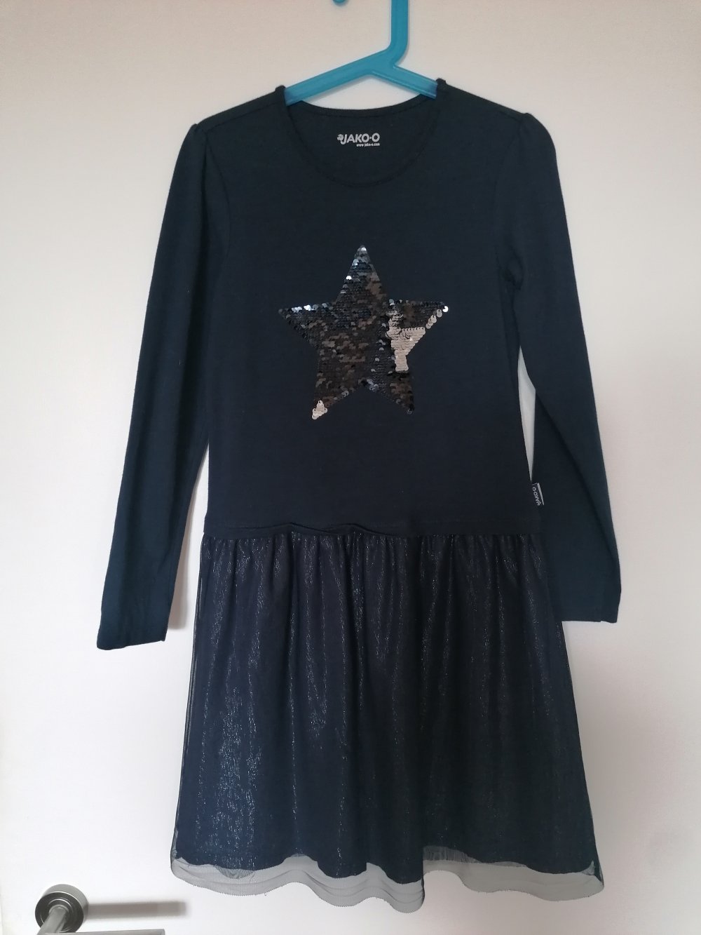 Jako-o: Dunkelblaues Kleid mit Tüllrock und Wendepaillettenstern Gr. 128/134