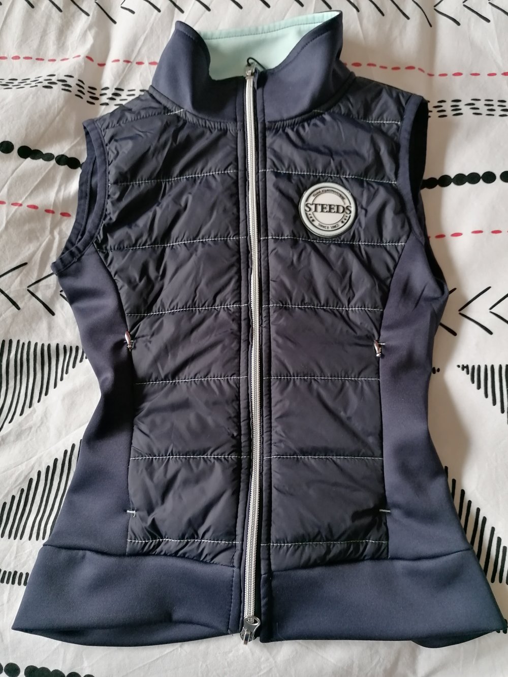 Steeds: dunkelblaue Reitweste Gr. 128