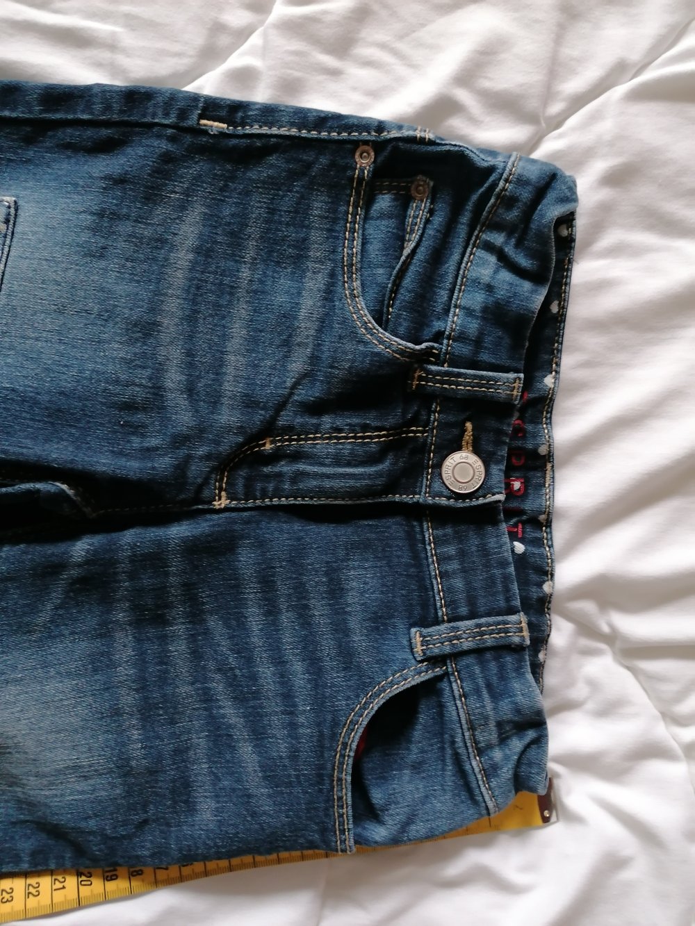 Esprit: tolle Jeans mit Patchwork-Details Gr. 122