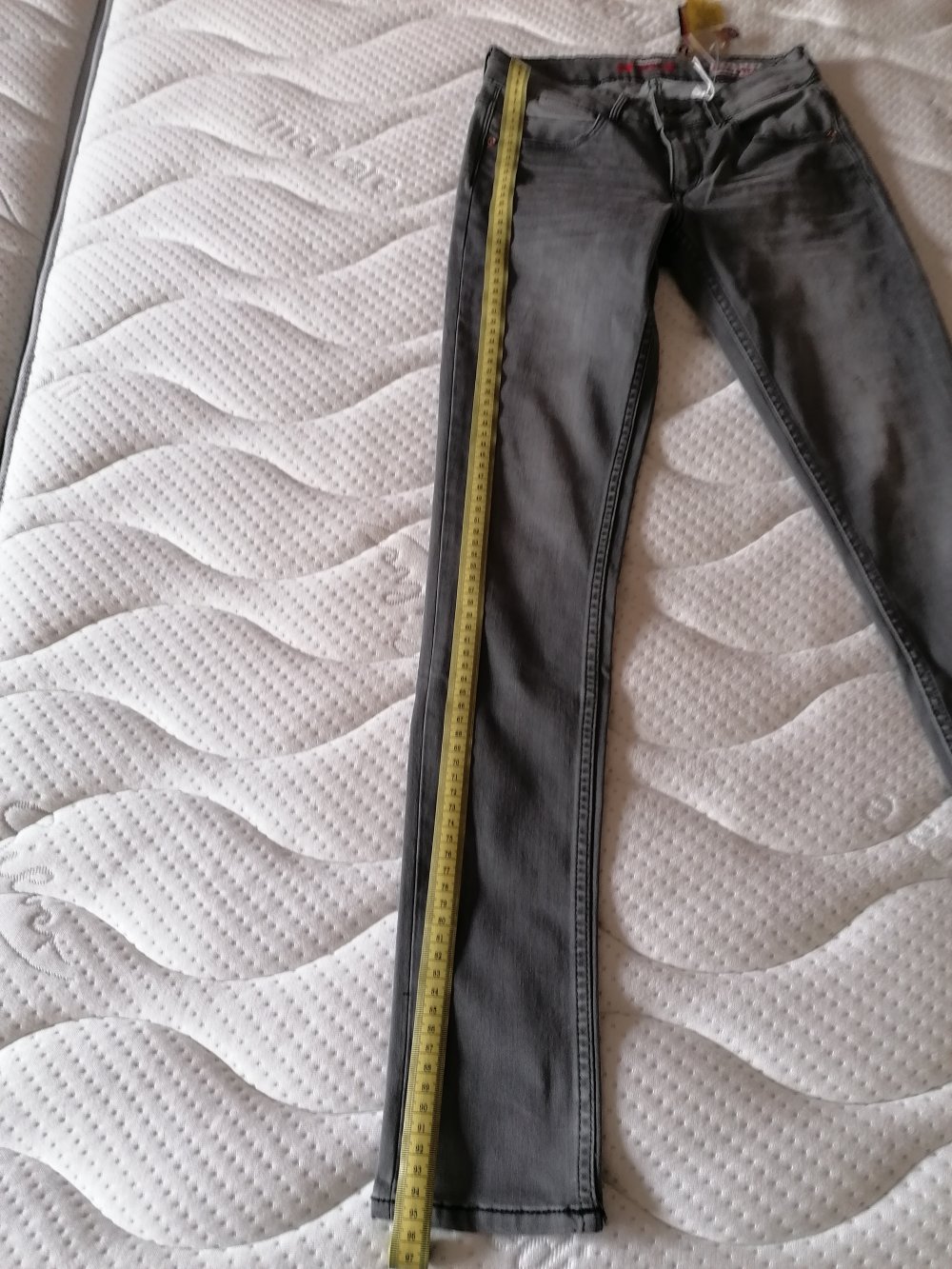 Vingino: graue Jeans 